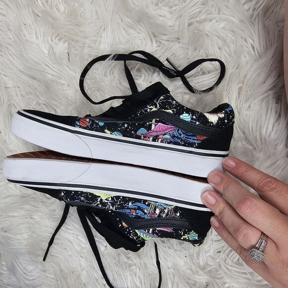 Vans Old Skool Glow in the Dark-Psychedelic Men 4 Women's 5.5 skate shoe Black - Picture 3 of 7